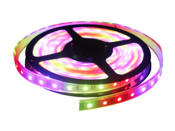 RGBW LED traka 60 LED / 1m