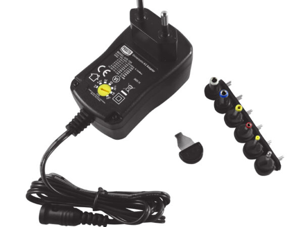 Univerzalni strujni ispravljač 3-12V