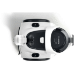 Pogled odozgo na Bosch BGS05A322 – kompaktan usisivač modernog dizajna u beloj boji.