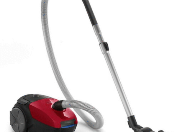 Usisivač sa kesom Philips FC8293/01 sa crevom i nastavkom za pod.